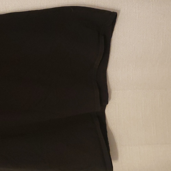 Spider-Man Mens Black T-Shirt Size Large Short Sleeve Spiderverse black & red - Picture 2 of 7